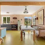 Peaceful House In Nature- No Road
