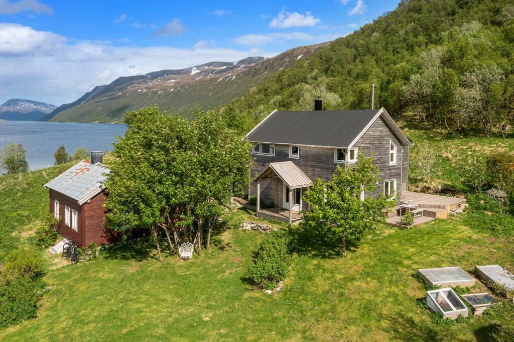 Peaceful House In Nature- No Road Tromsø